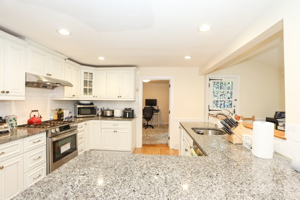 73 Audubon Dr