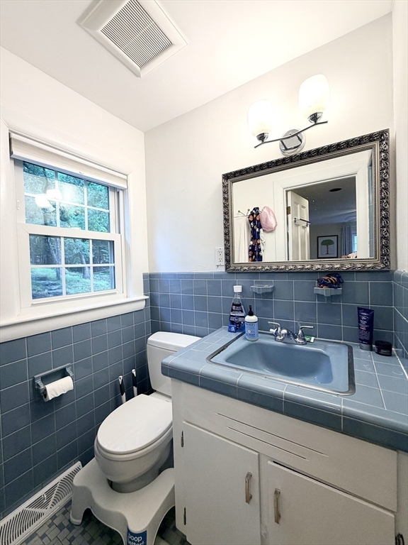 73 Audubon Dr