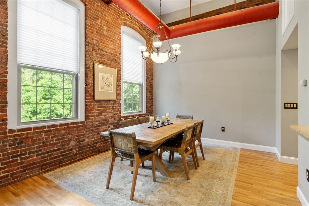 12 Brookside Rd # 25