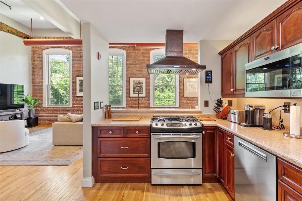 12 Brookside Rd # 25