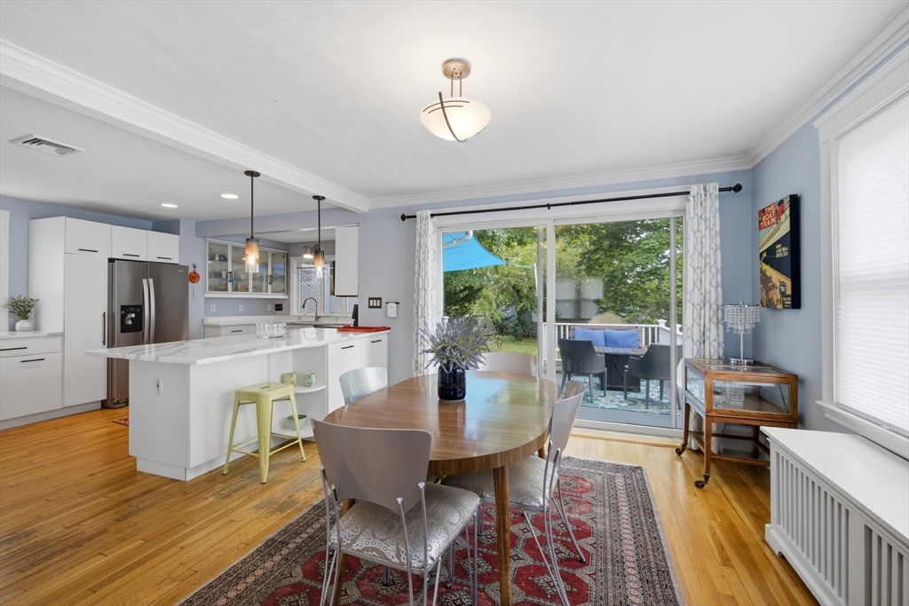11 Crescent Hill Ave