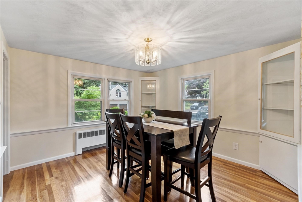 12 Hunt Rd