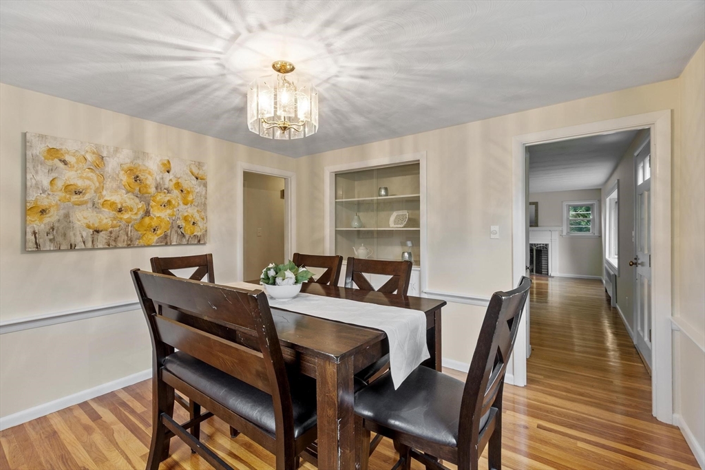 12 Hunt Rd