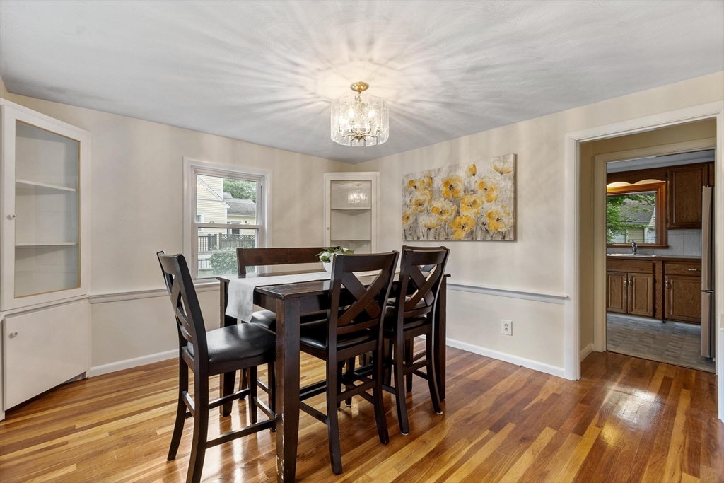 12 Hunt Rd
