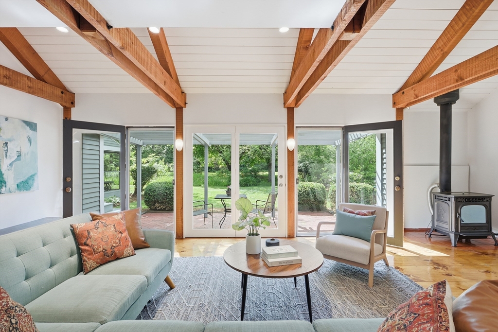 313 Berlin Rd