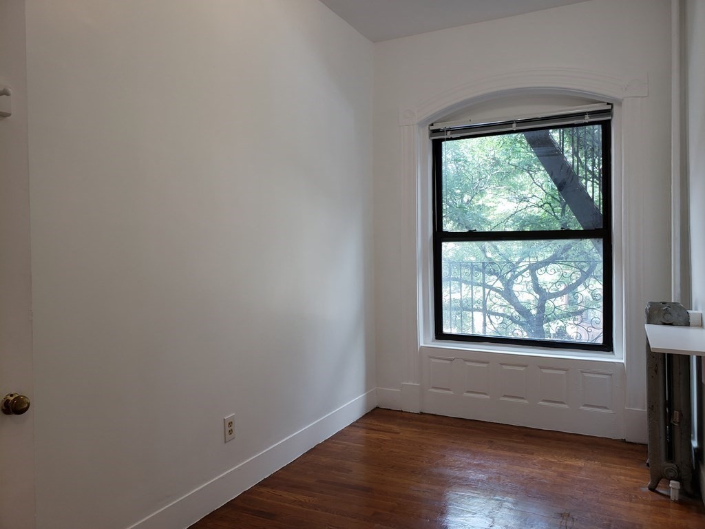 47 Massachusetts Ave # 1