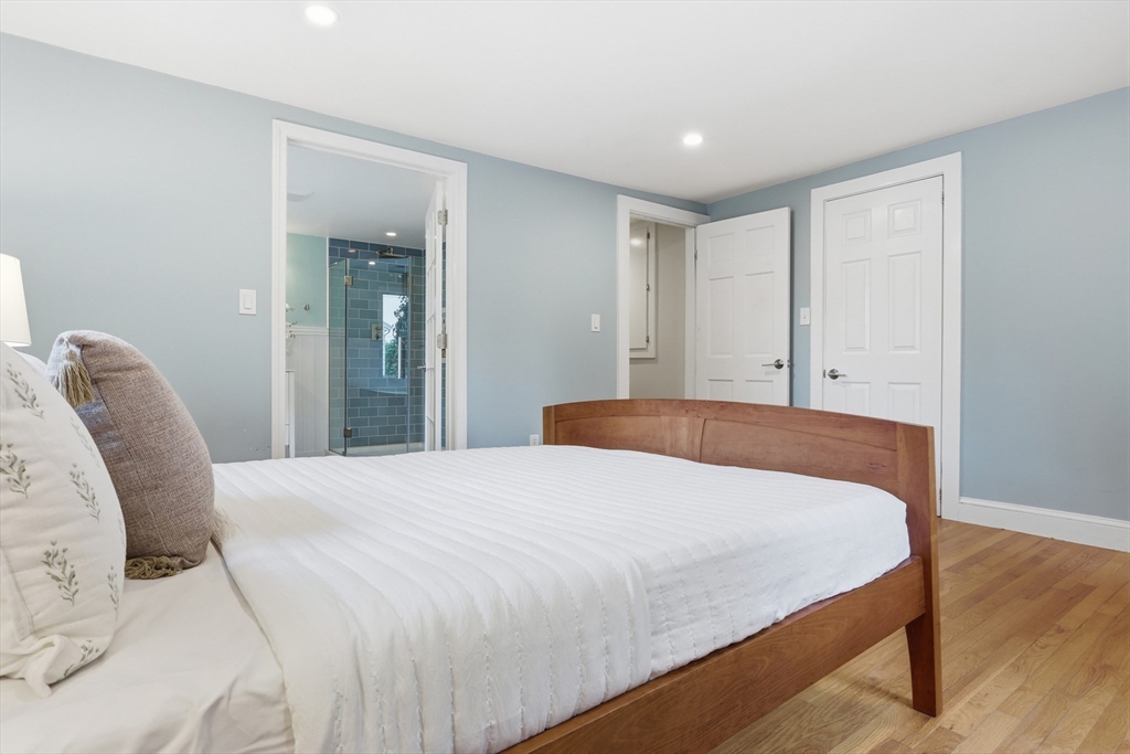 17 Orchard Dr