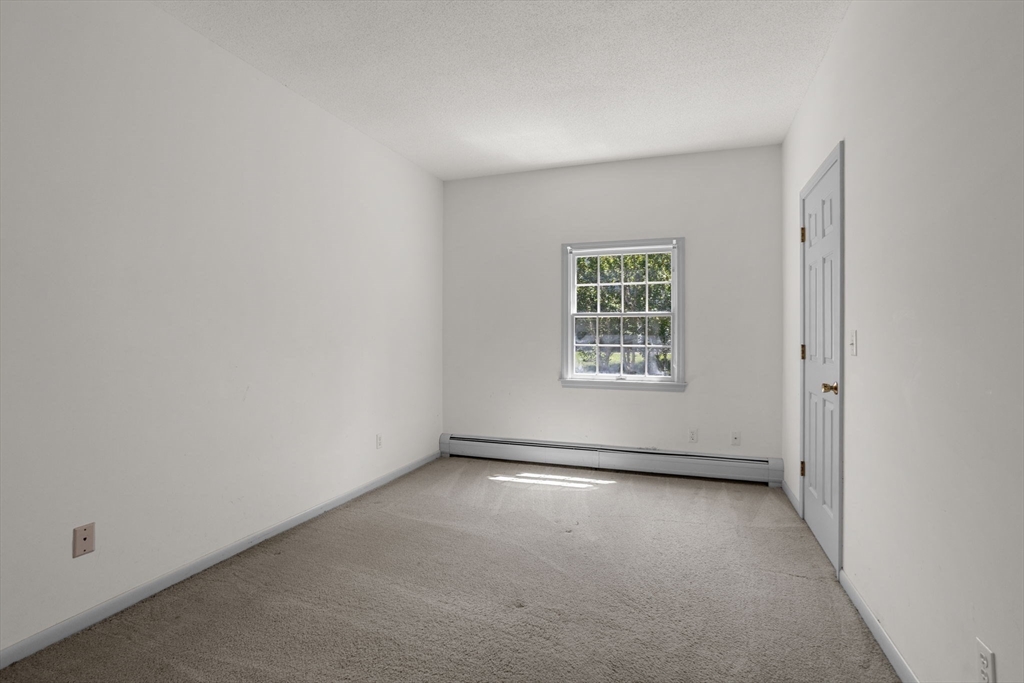 25 Manor Way