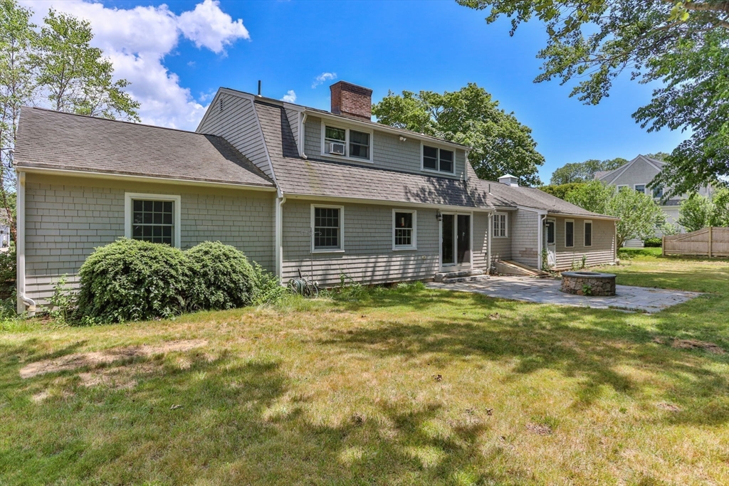 25 Manor Way