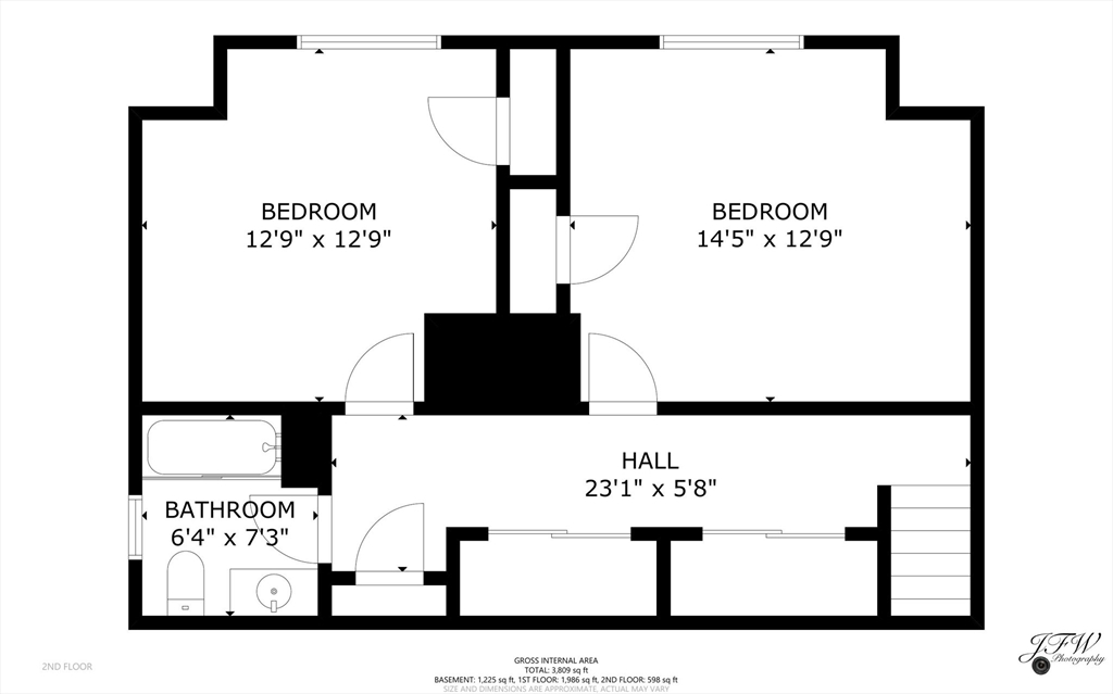25 Manor Way