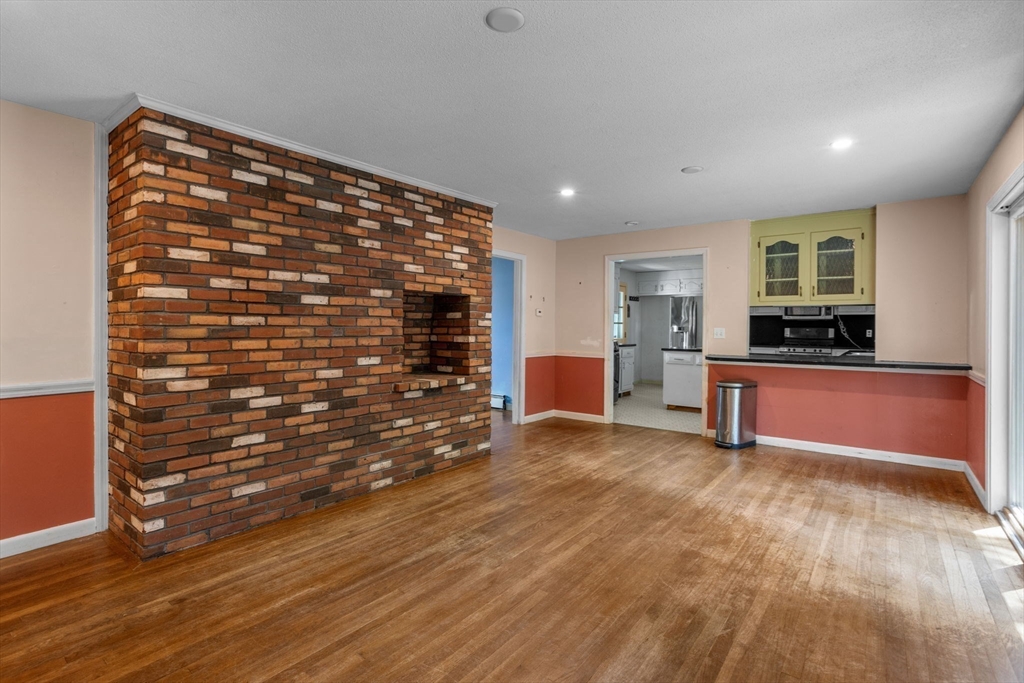 25 Manor Way