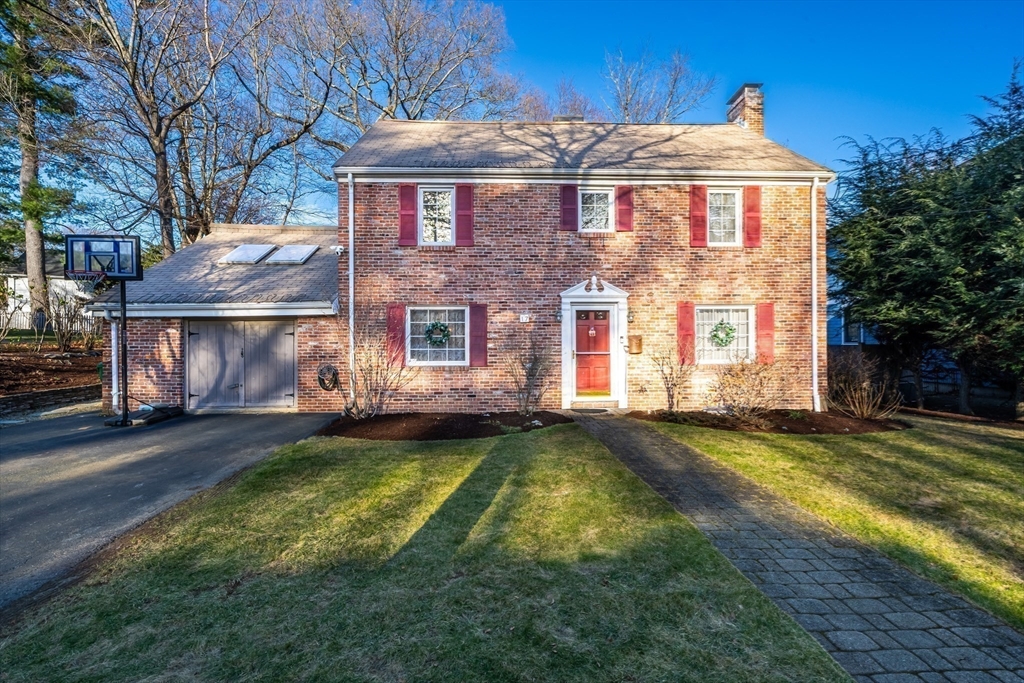 17 Woodhaven Rd