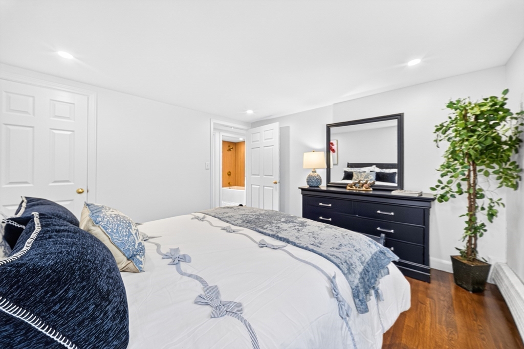 268 Lexington St