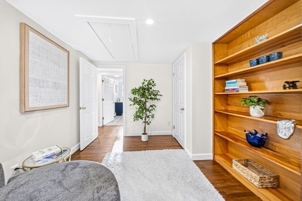 268 Lexington St
