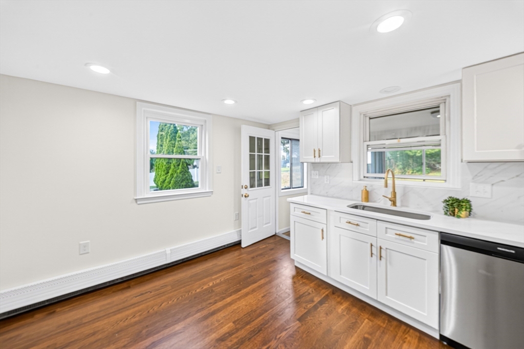 268 Lexington St