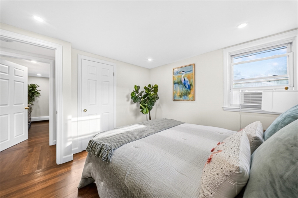 268 Lexington St
