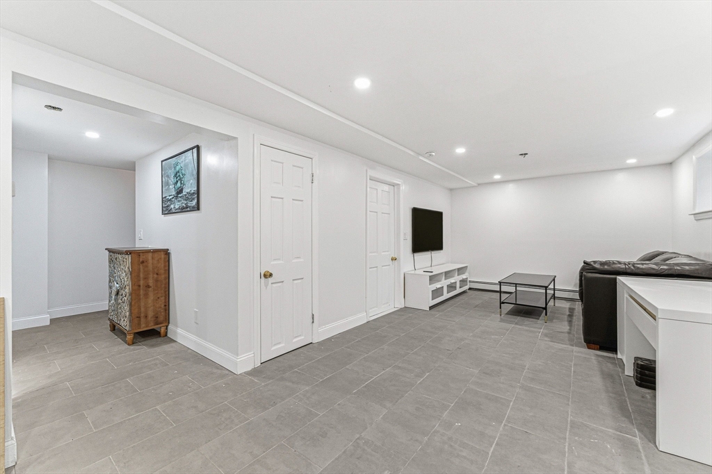 63 Dickerman Lane