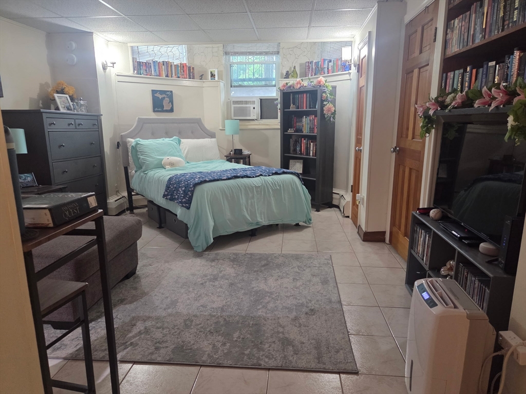 907 Beacon Street # 1