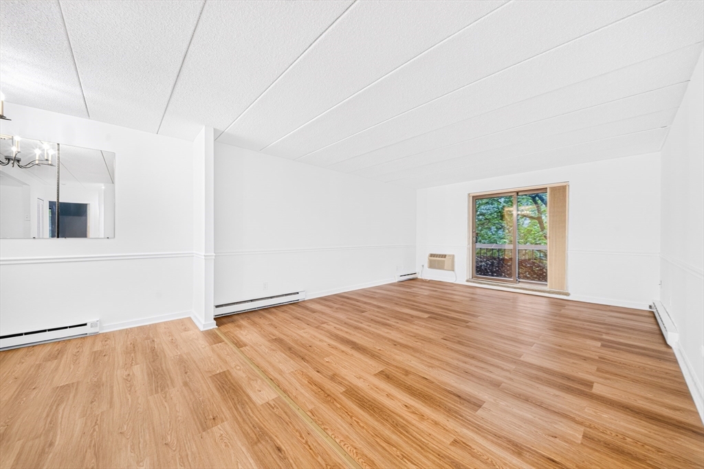 85 Commons Drive # 301