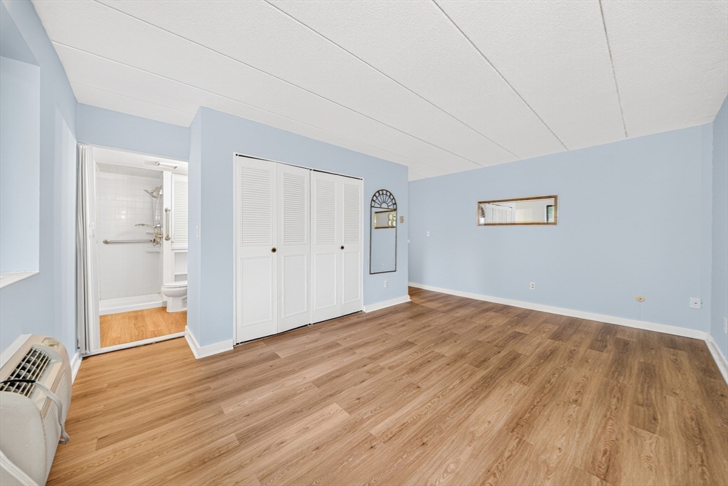 85 Commons Drive # 301