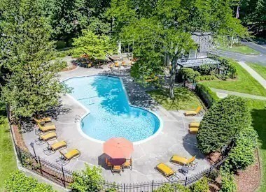 85 Commons Drive # 301