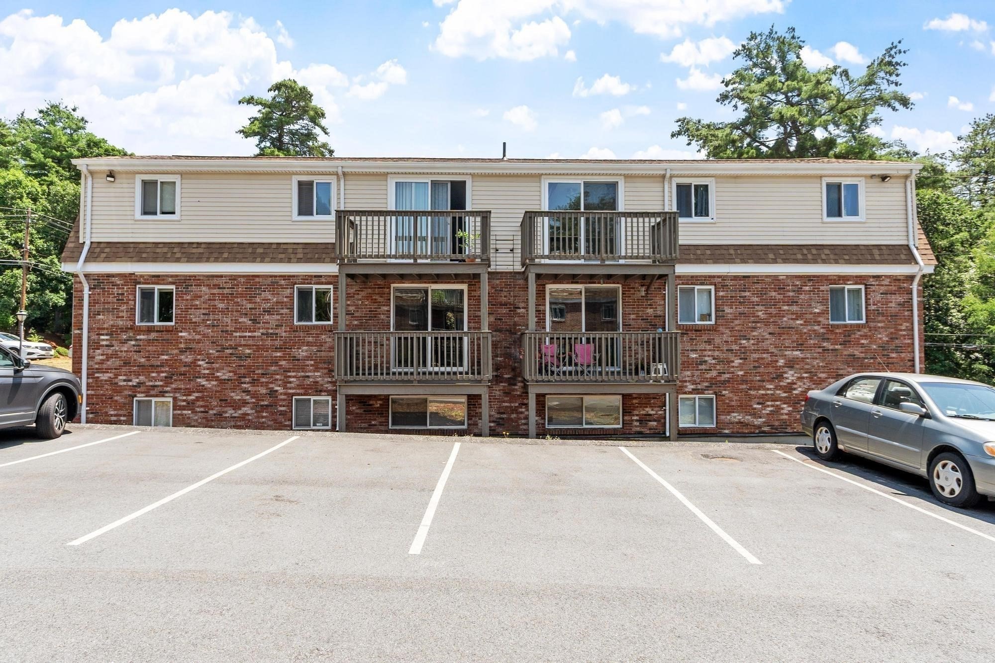 9 Wampus Ave # 4