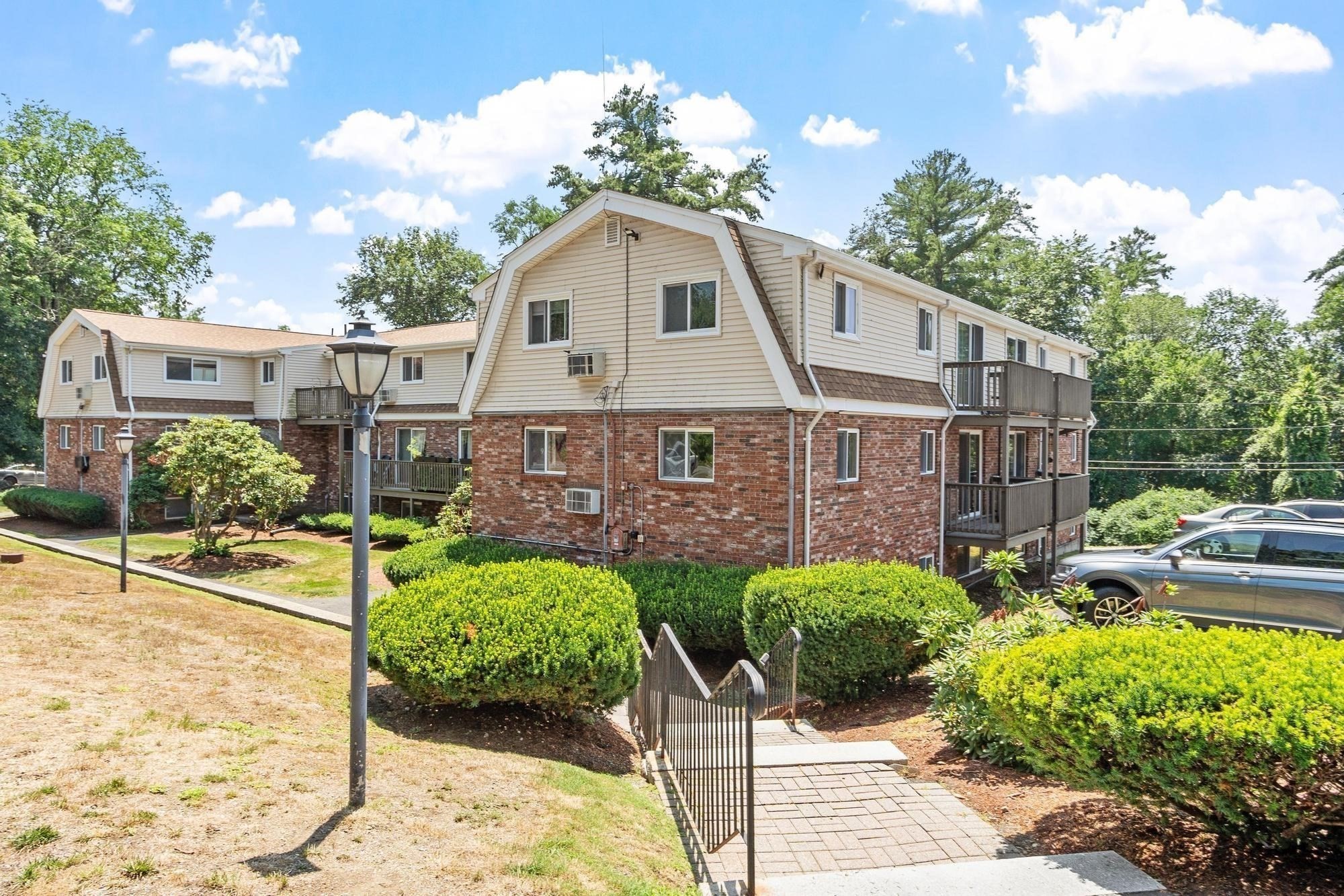 9 Wampus Ave # 4