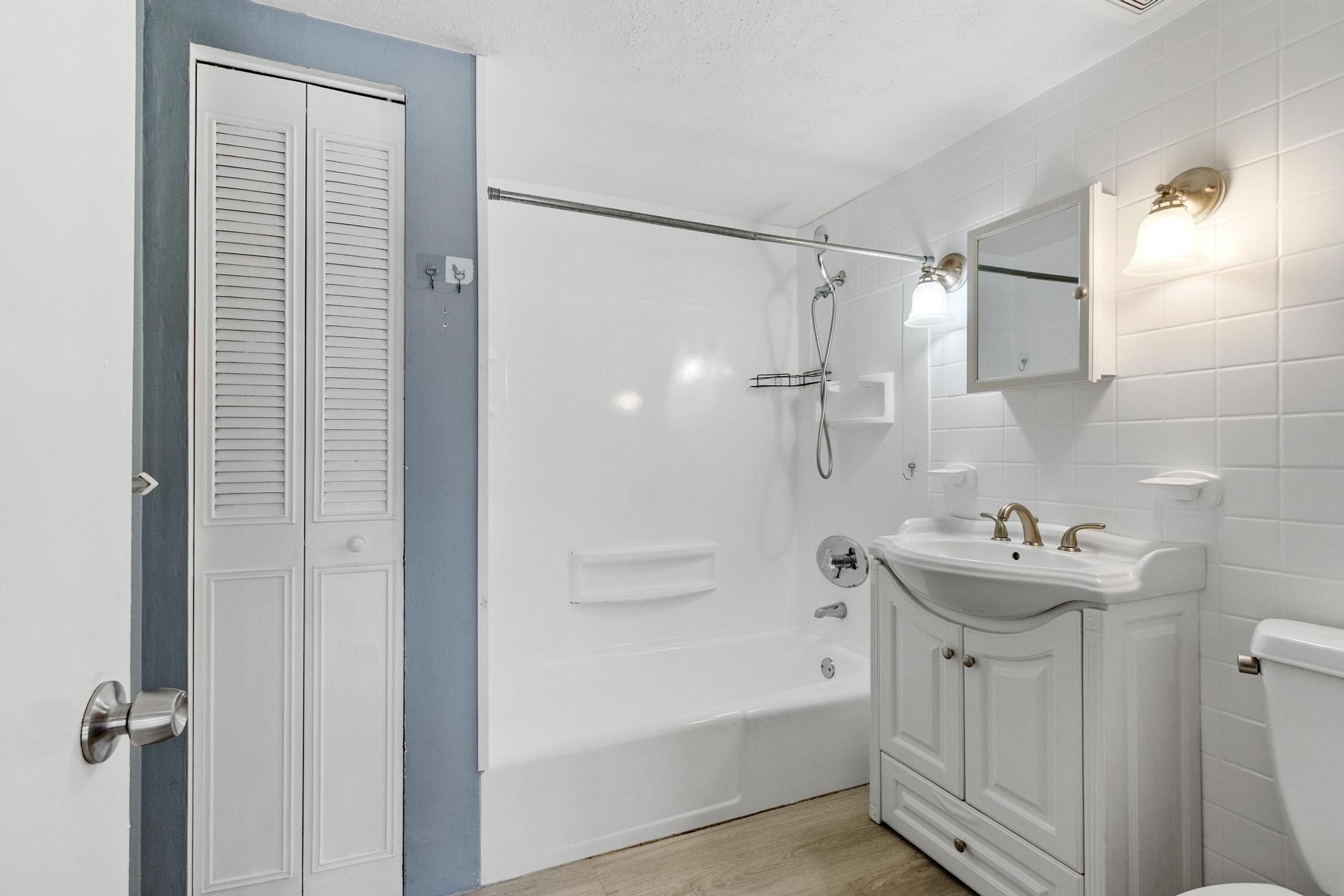 9 Wampus Ave # 4