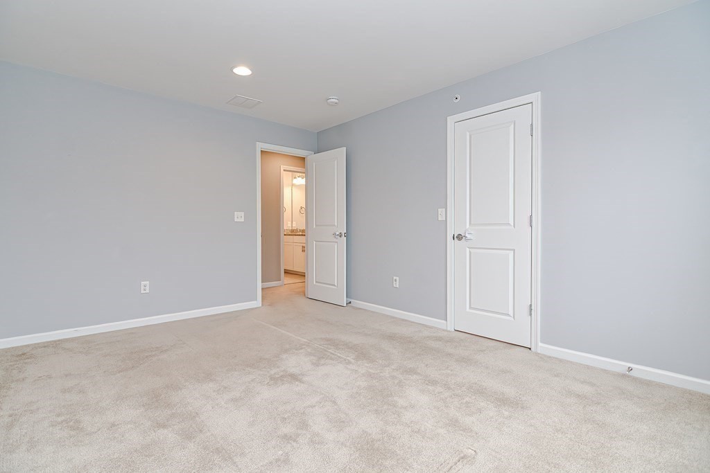 22 Locust Ln # 22
