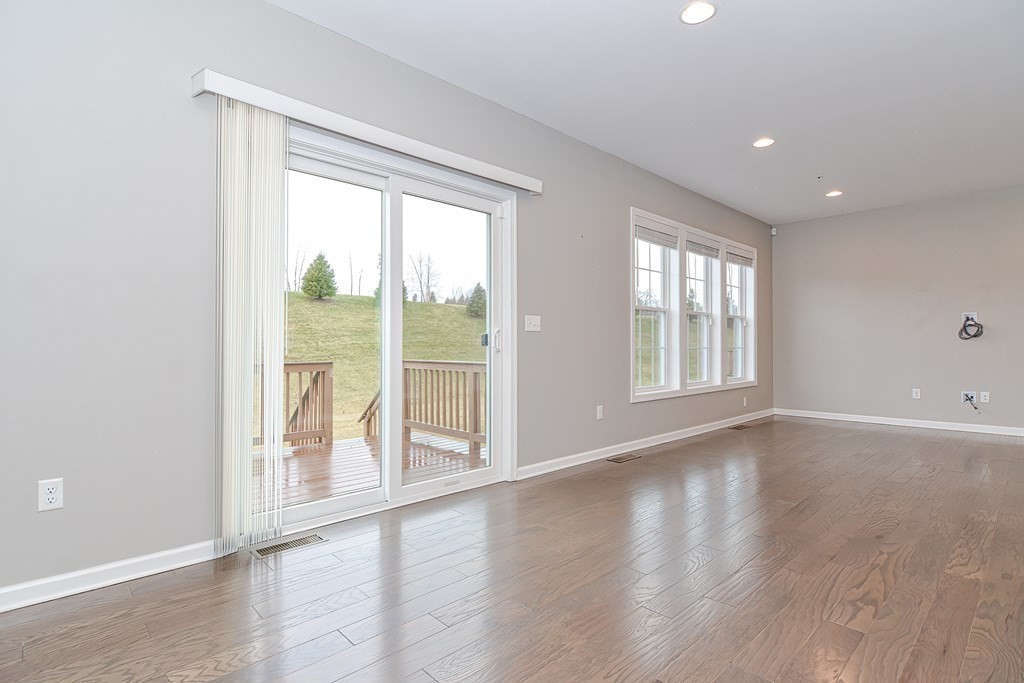 22 Locust Ln # 22