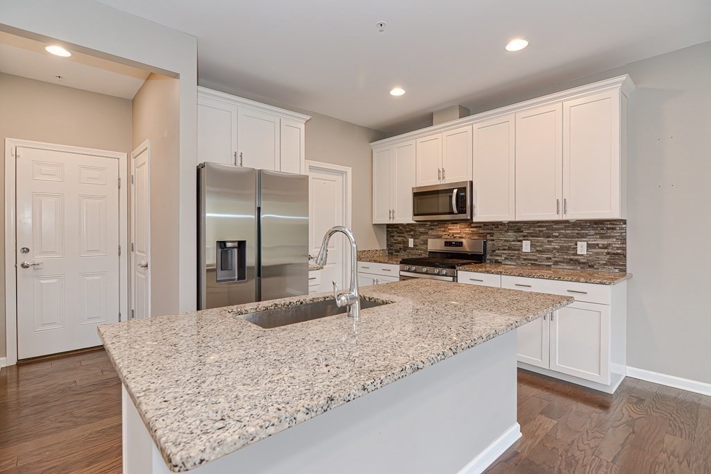 22 Locust Ln # 22