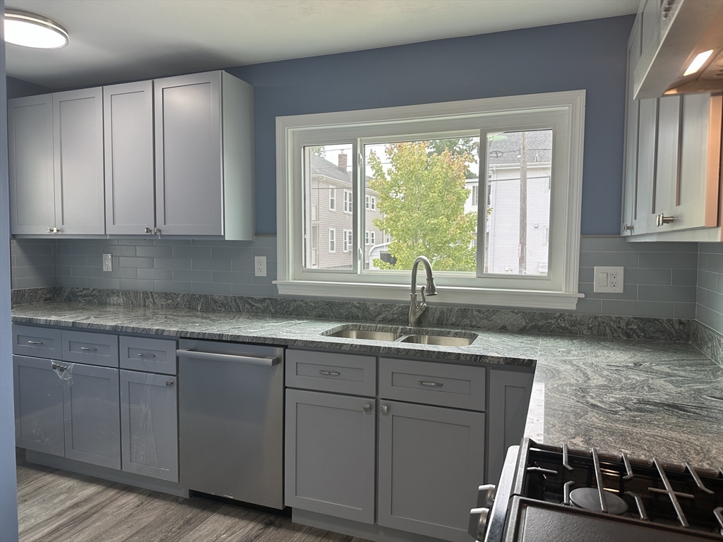 40-42 Walnut Street # 1