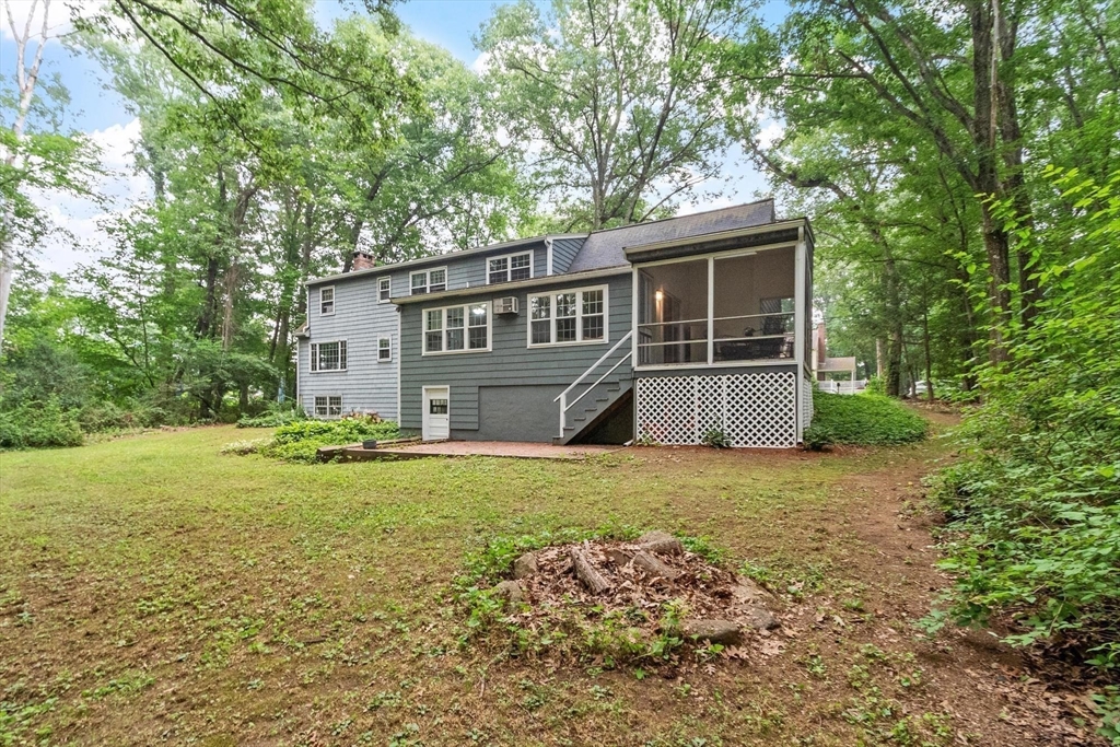 67 Glencrest Dr