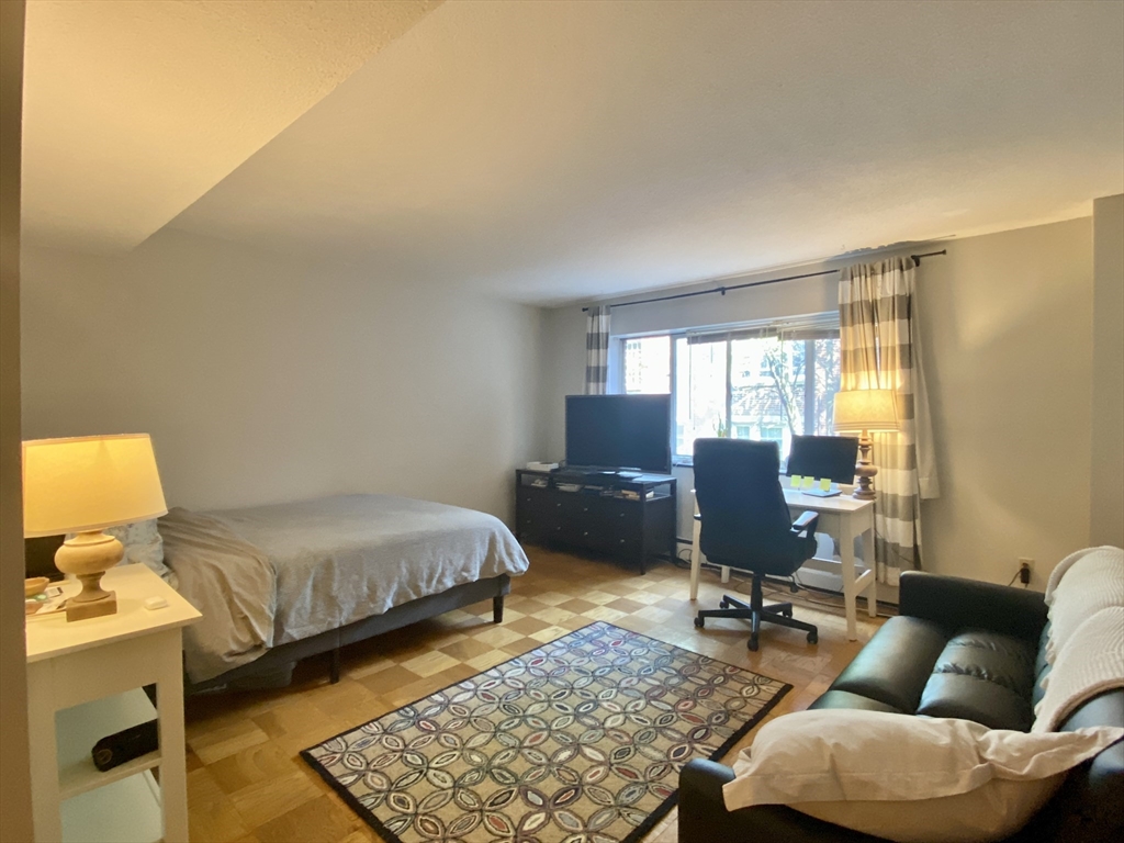 287 Harvard # 45