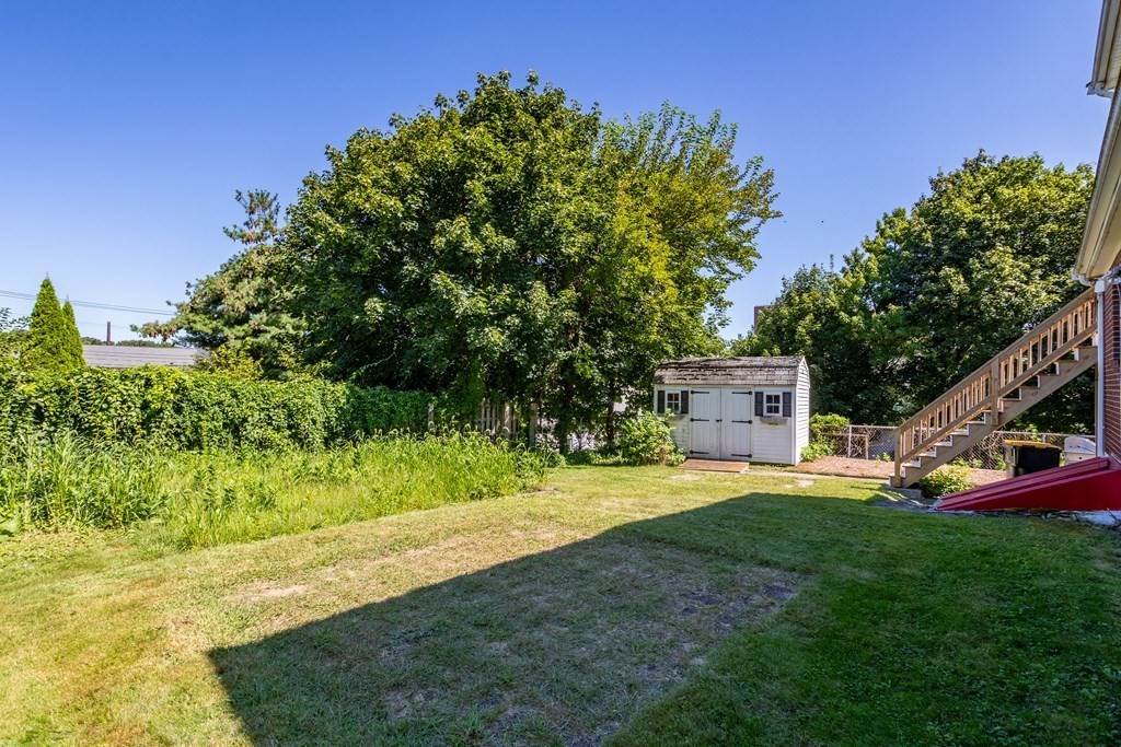 17 Benson Ave. # 2