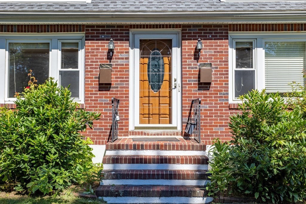 17 Benson Ave. # 2