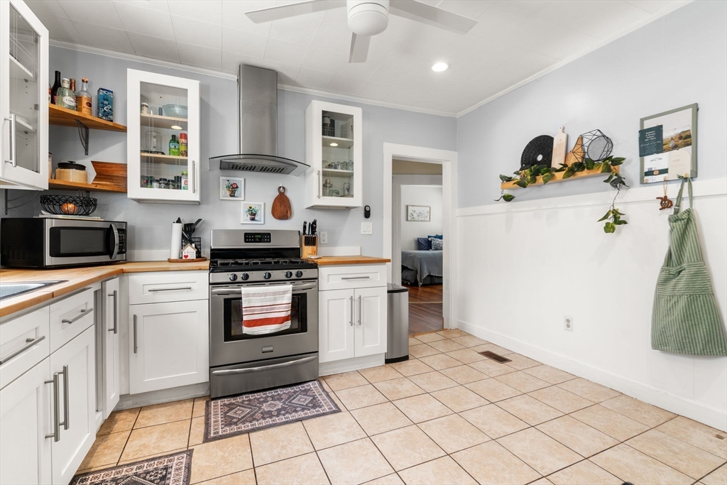 97 Bow St # 1