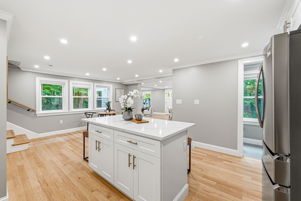63 Russell Rd