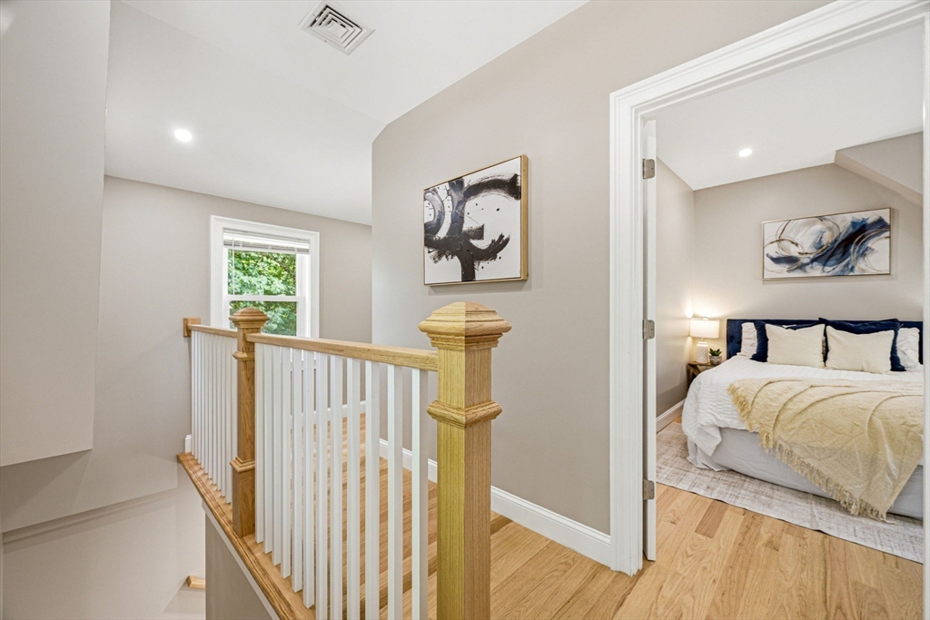 63 Russell Rd