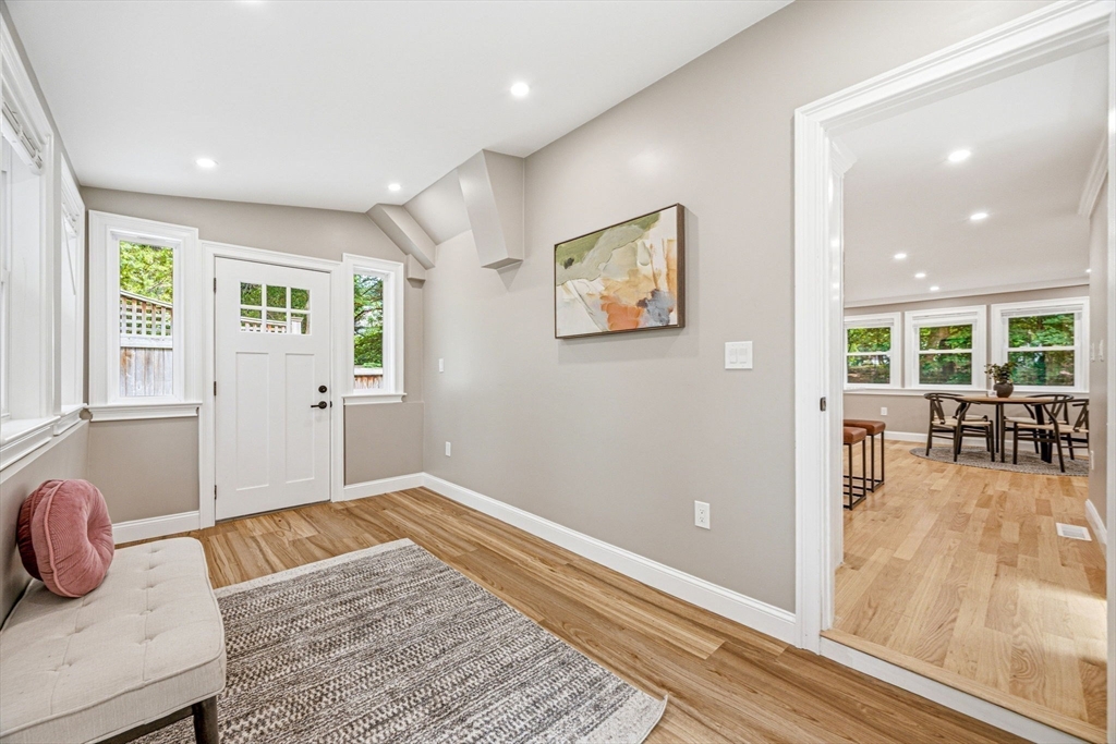 63 Russell Rd