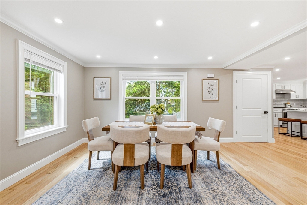 63 Russell Rd
