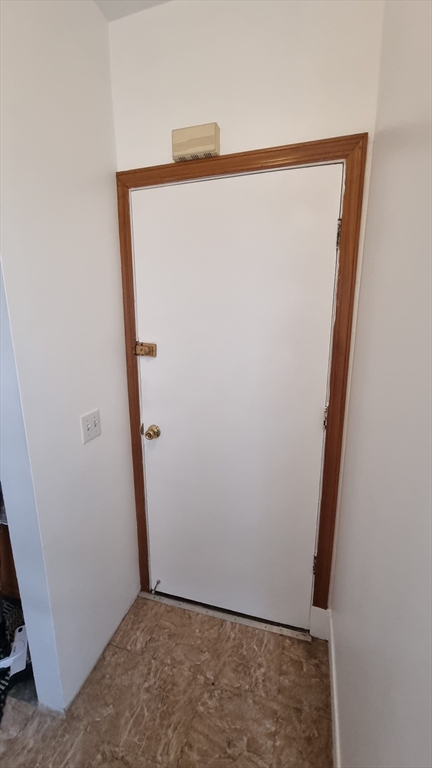 25 Magee Street # 2