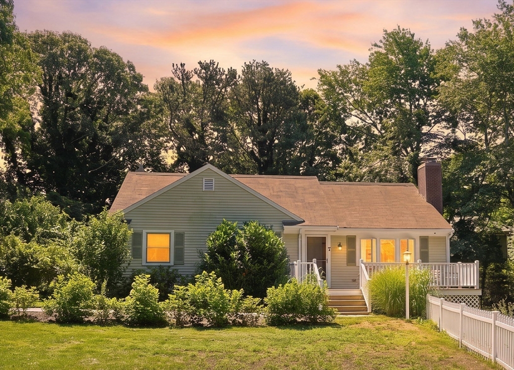 7 Openfield Road