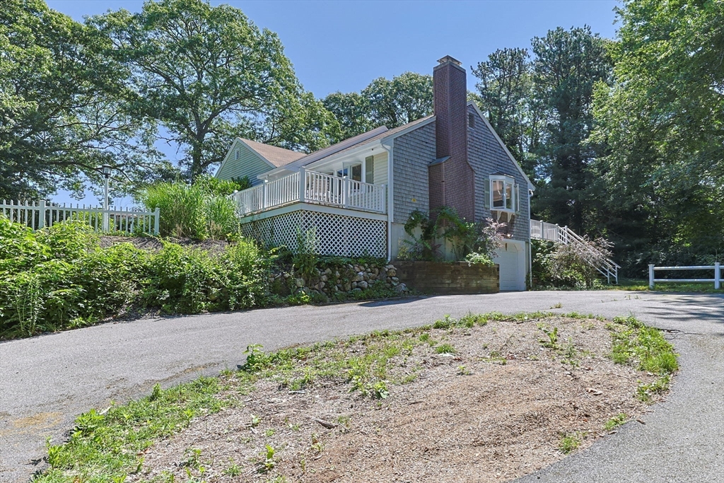 7 Openfield Road