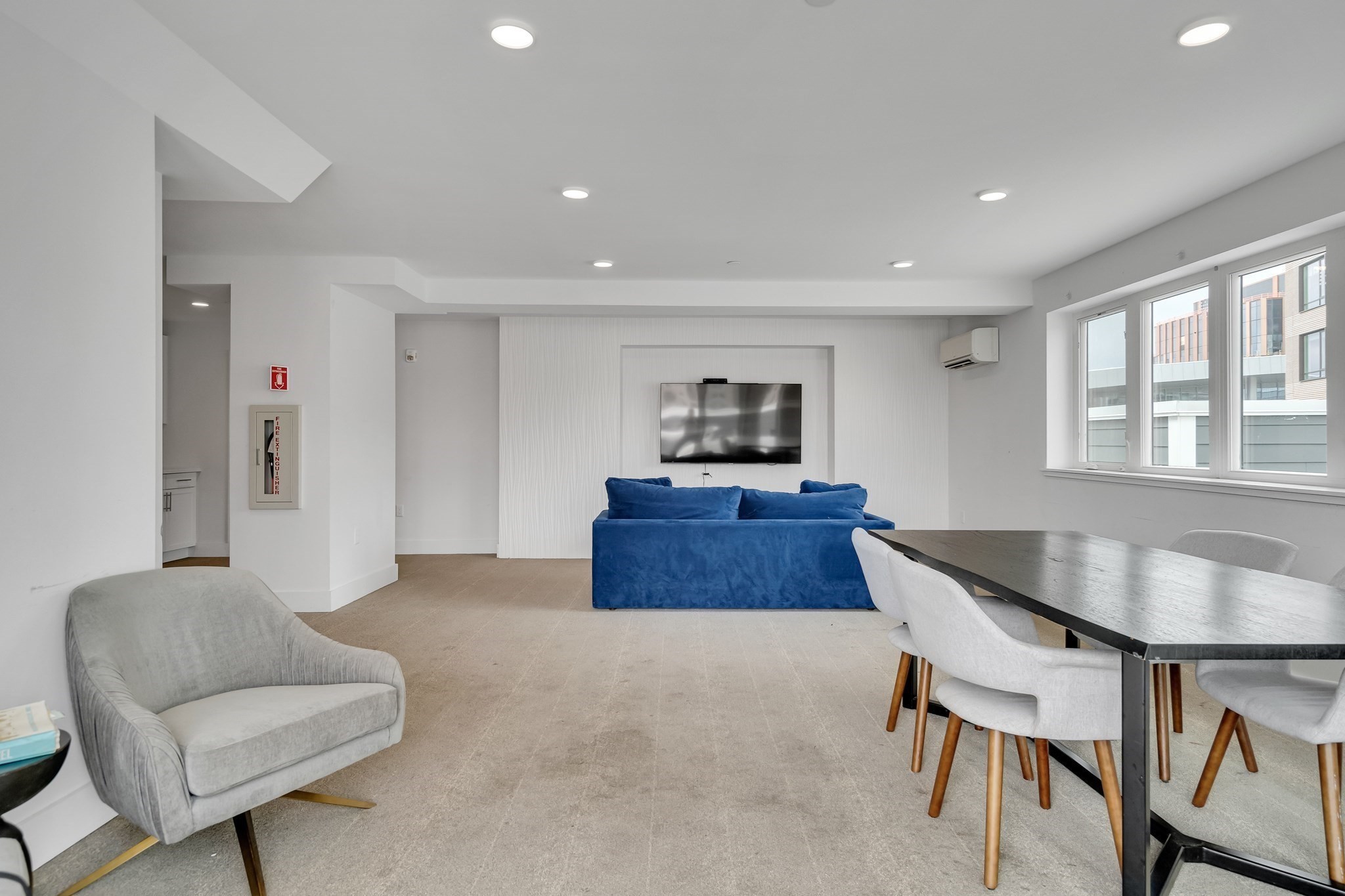 50 Hichborn St # 308