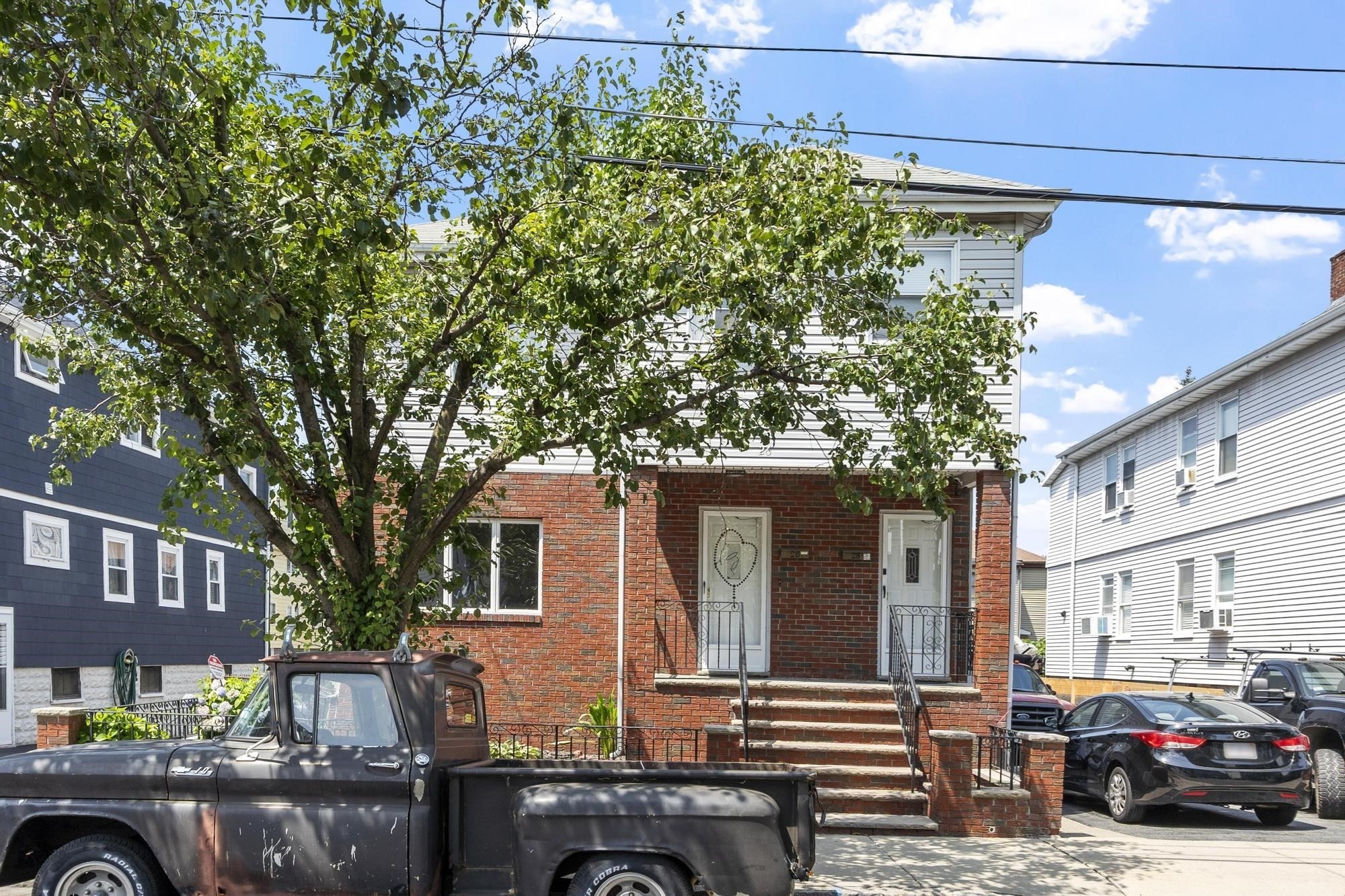 26 Shirley St