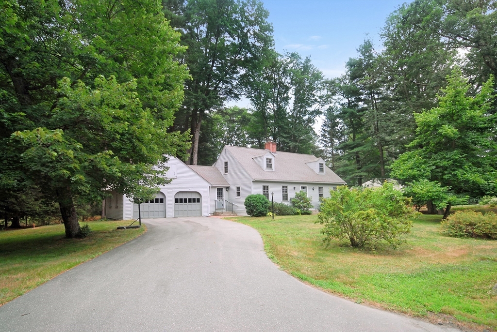 6 Hosmer Street