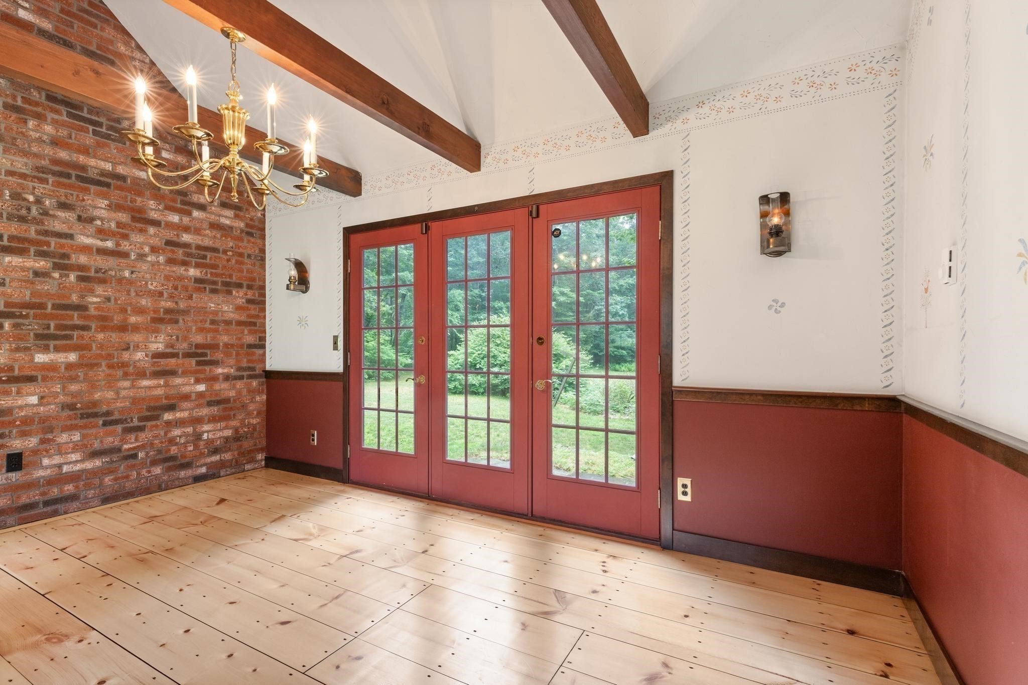 653 Townsend Road