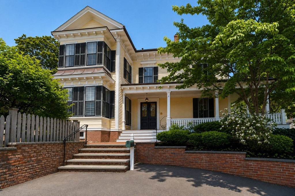 55 Academy St