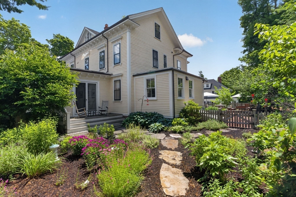 55 Academy St